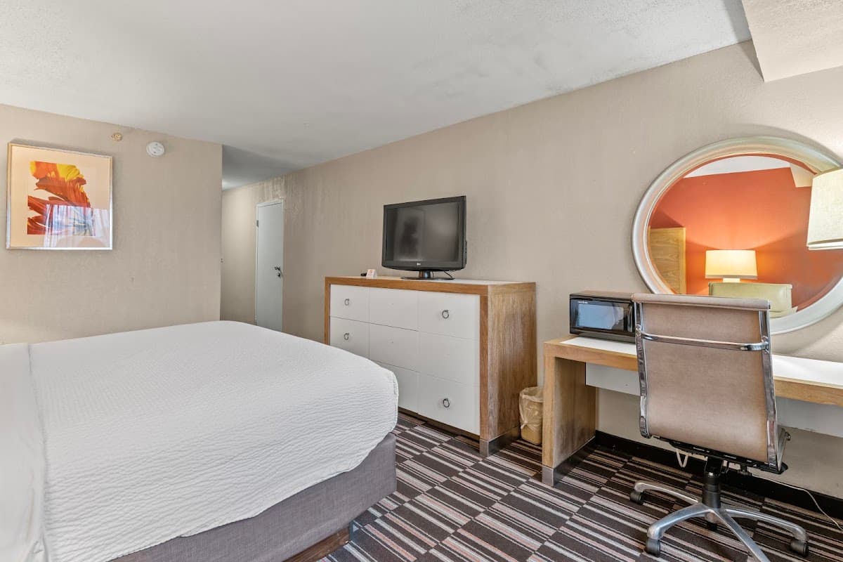 Red Lion Hotel Charlotte Airport — photo 5
