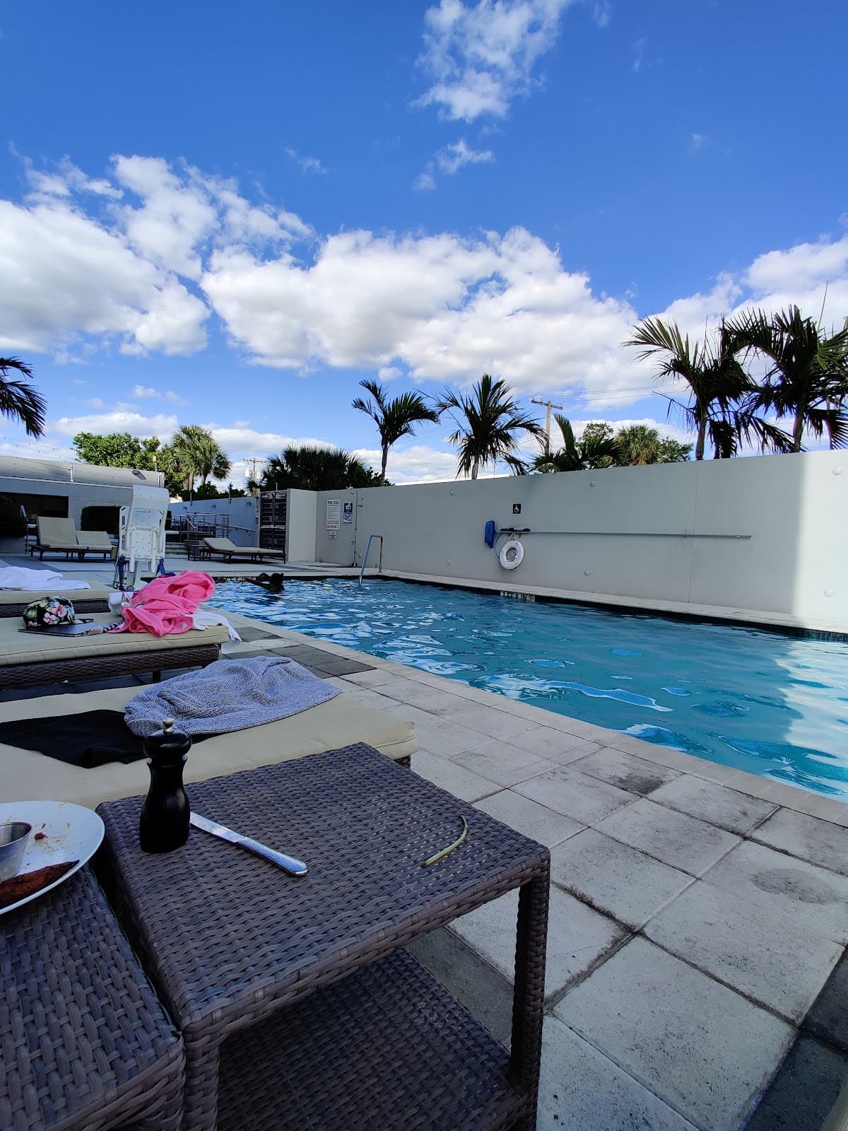 EB Hotel Miami — photo 3