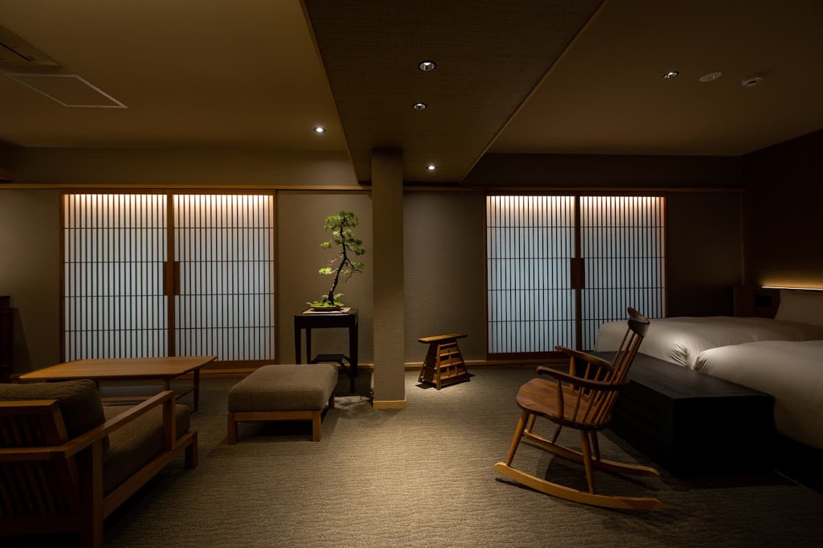 Higashiyama Shikikaboku — photo 4