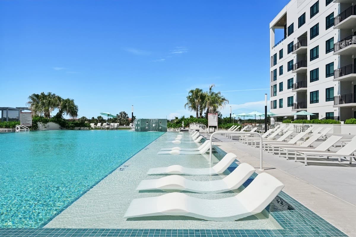 Marina Club Apartment Homes — photo 1
