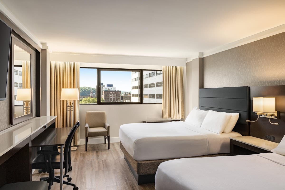 Crowne Plaza Knoxville Downtown University by IHG — photo 2