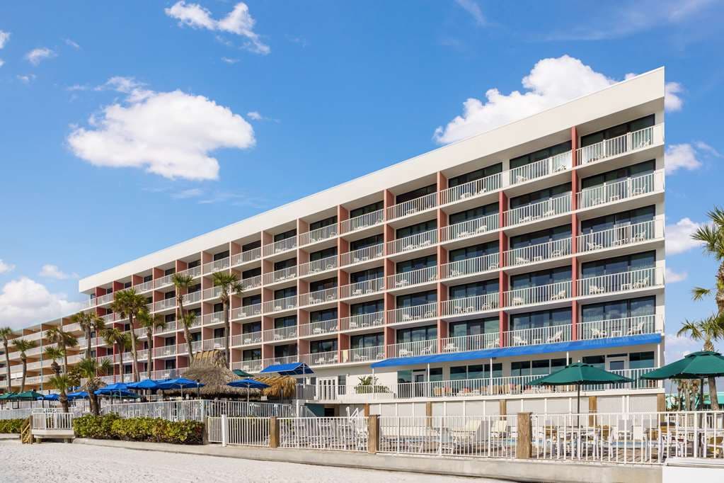 DoubleTree Beach Resort by Hilton Hotel Tampa Bay - North Redington Beach — photo 1