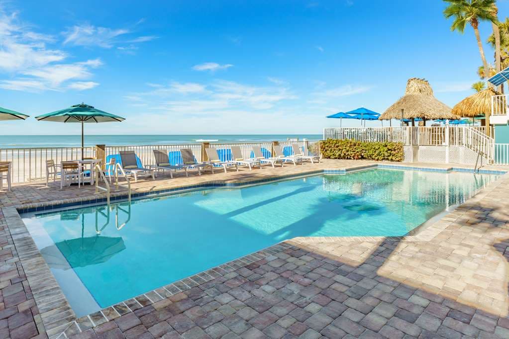 DoubleTree Beach Resort by Hilton Hotel Tampa Bay - North Redington Beach — photo 3