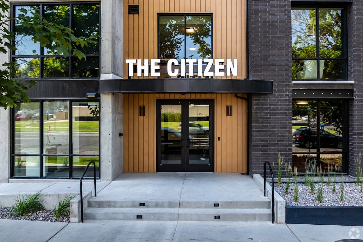 The Citizen — photo 3