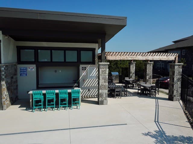 Parkview Apartments — photo 4