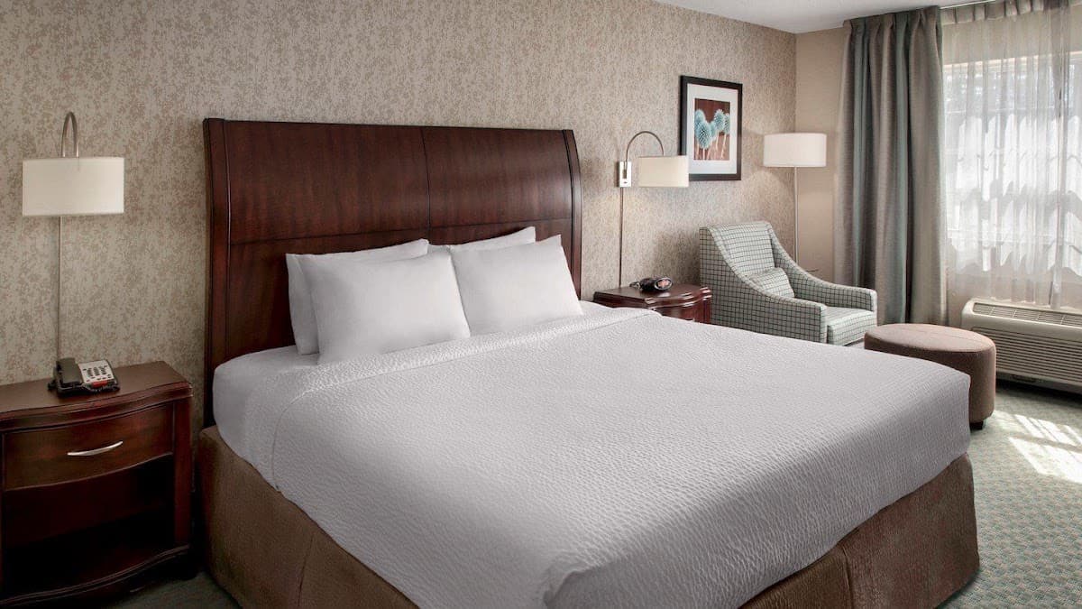 Fairfield by Marriott Inn & Suites Great Barrington Lenox/Berkshires — photo 5