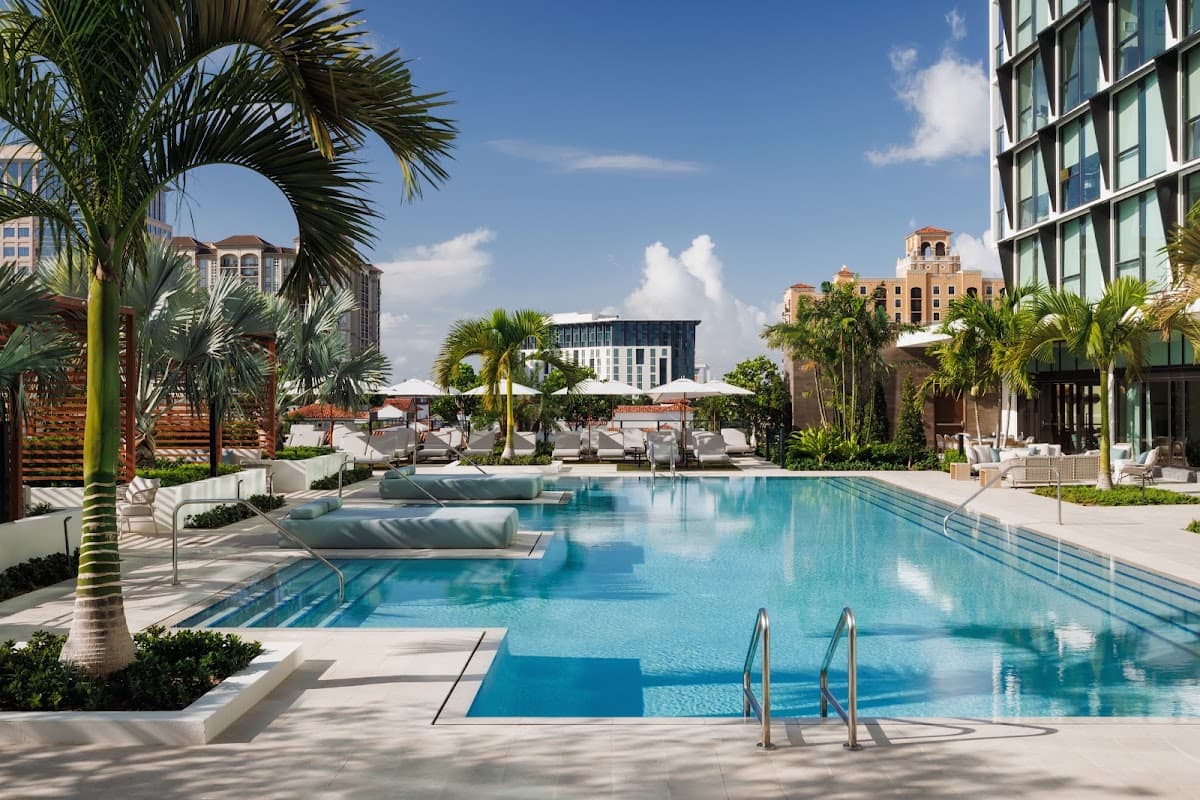 The Laurel West Palm Beach — photo 1