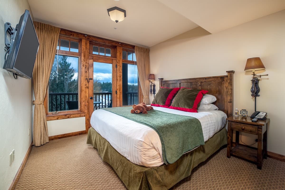 The Lodge at Whitefish Lake — photo 2