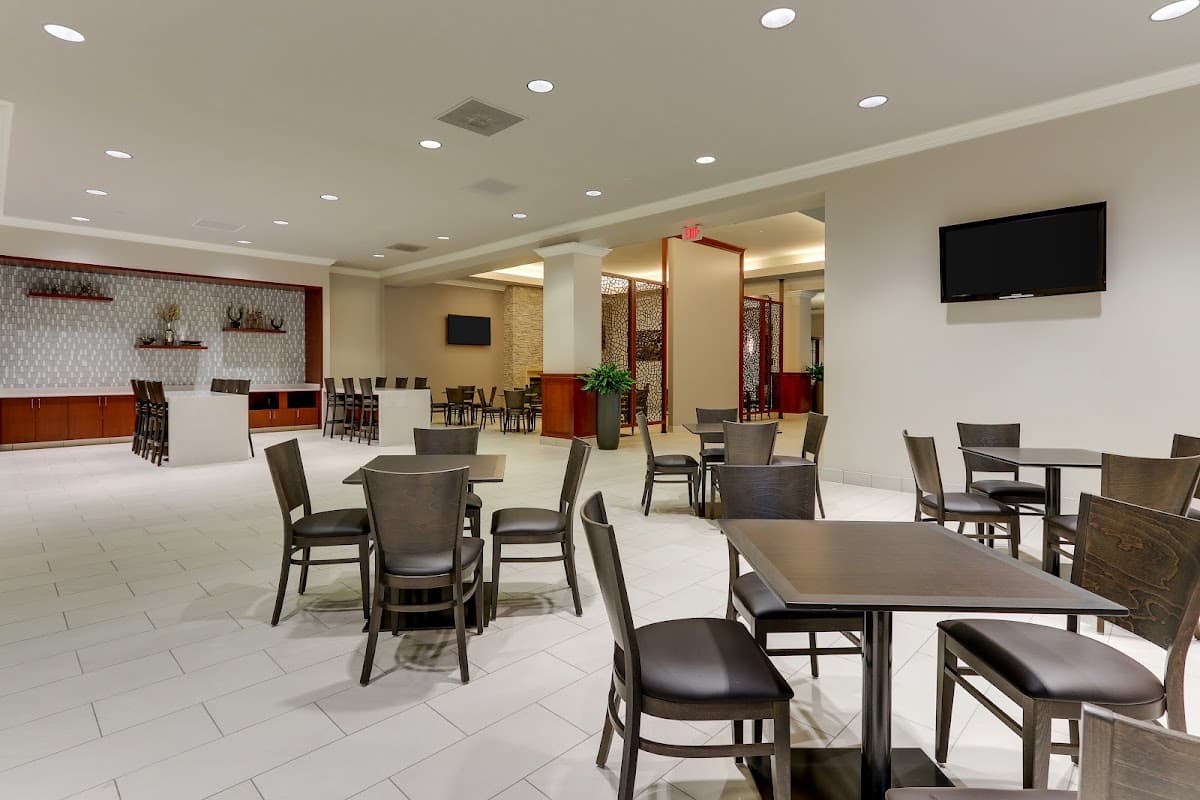DoubleTree by Hilton St. Louis Forest Park — photo 4