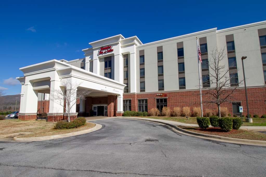 Hampton Inn & Suites Huntsville Hampton Cove — photo 1