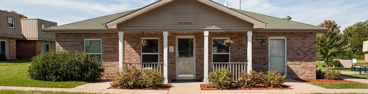 Maplewood Commons Apartments — photo 3