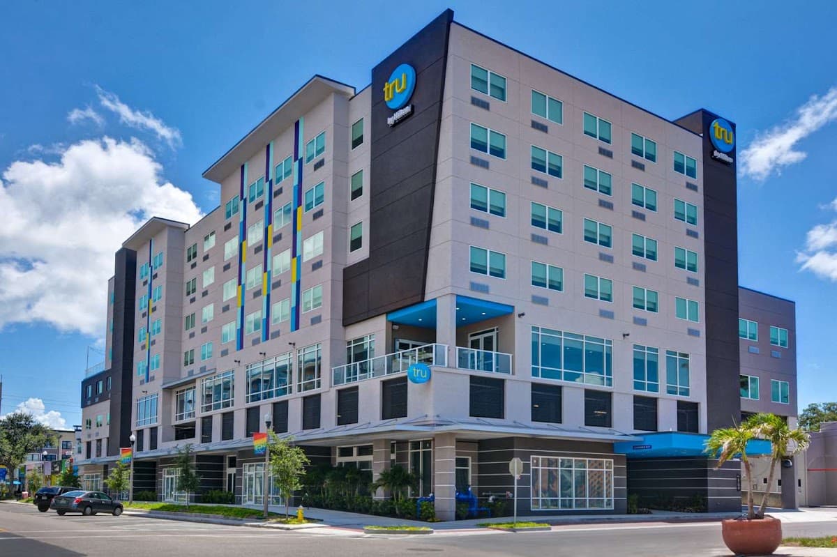 Tru by Hilton St. Petersburg Downtown Central Ave — photo 1