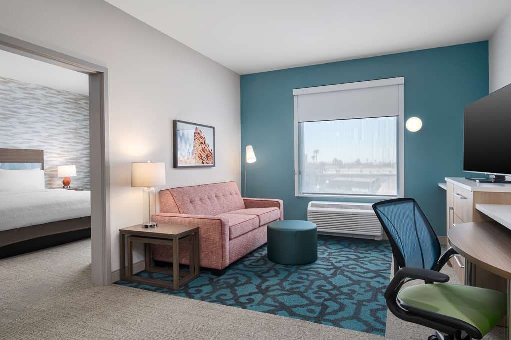 Home2 Suites by Hilton Phoenix Midtown — photo 4