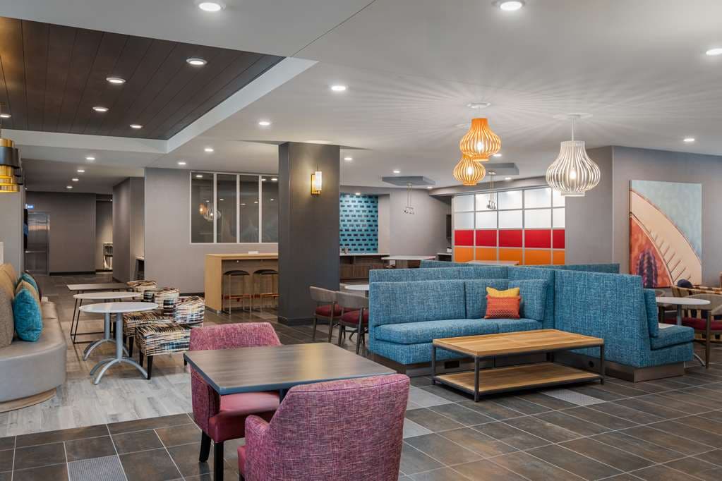 Home2 Suites by Hilton Phoenix Midtown — photo 5
