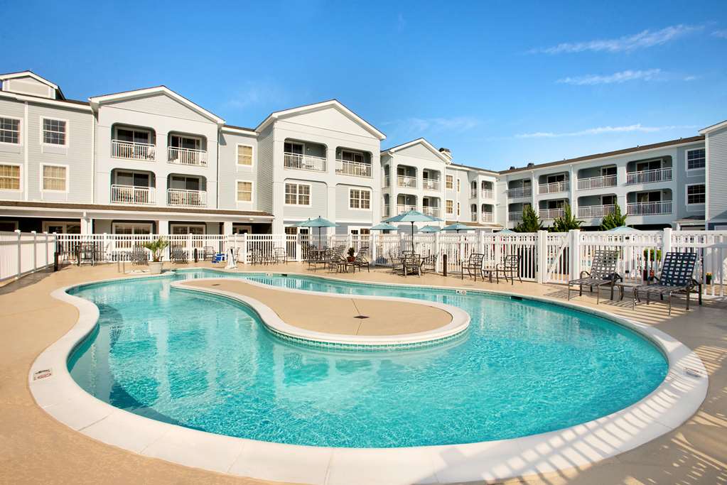 Hampton Inn & Suites Outer Banks/ Corolla — photo 1