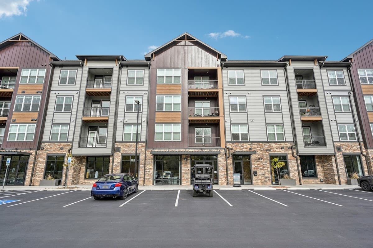 The Quarry Luxury Apartments — photo 2