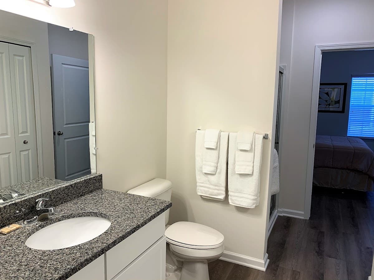 Towne Center Apartments — photo 3