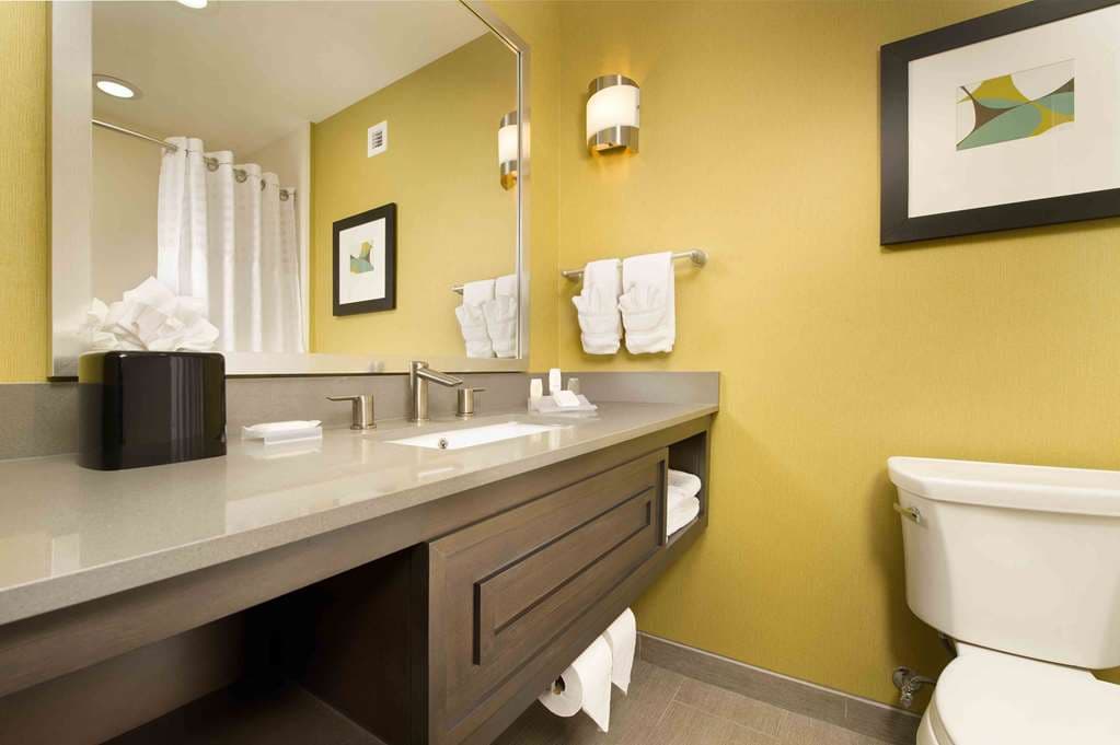 Hilton Garden Inn College Station — photo 4