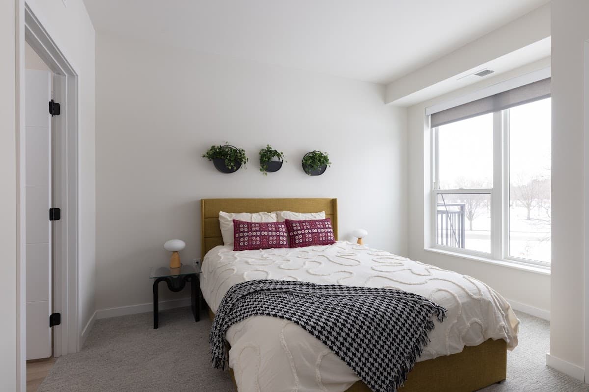 First & Banks Apartments — photo 2
