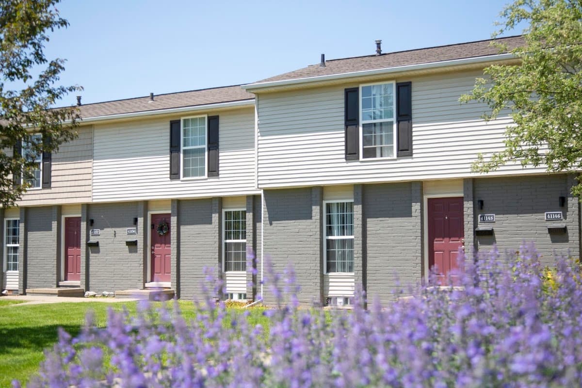 Meadowood Townhomes — photo 1