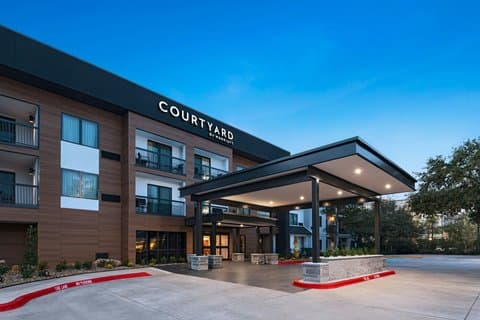 Courtyard by Marriott Houston The Woodlands — photo 1