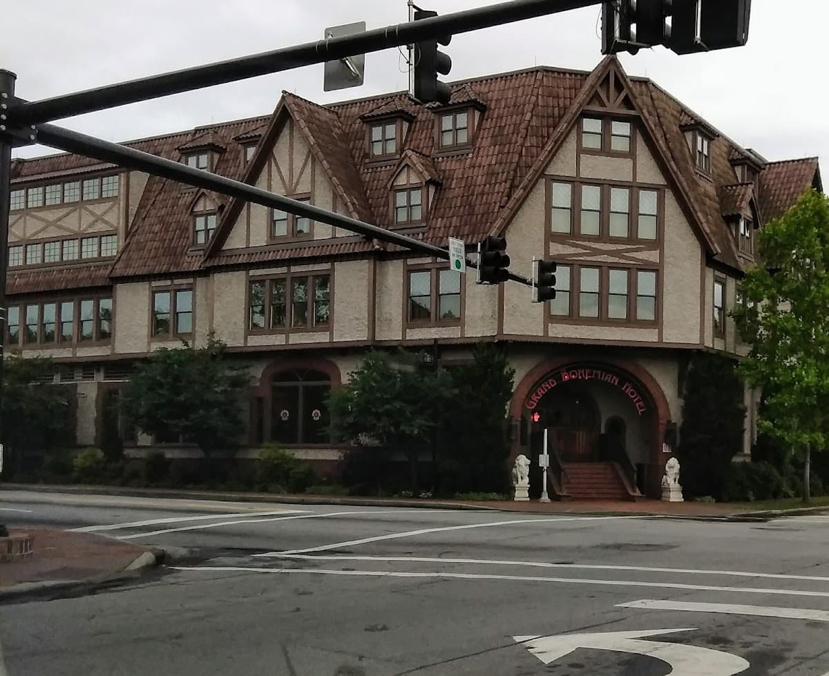 Grand Bohemian Lodge Asheville, Autograph Collection — photo 5