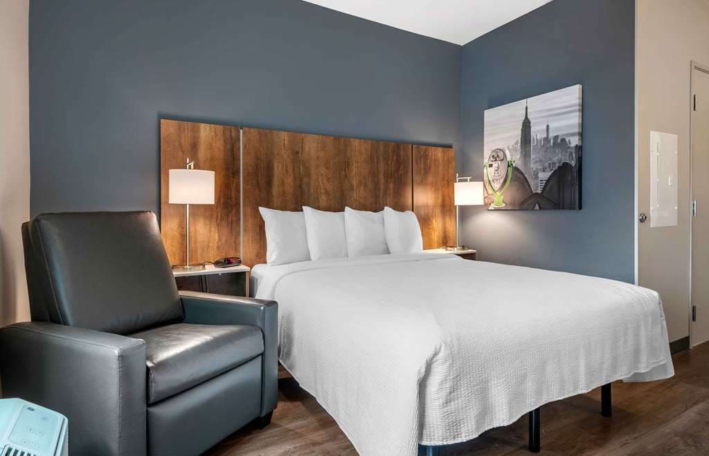 Extended Stay America Premier Suites- Tampa - Fairgrounds - Casino — photo 5