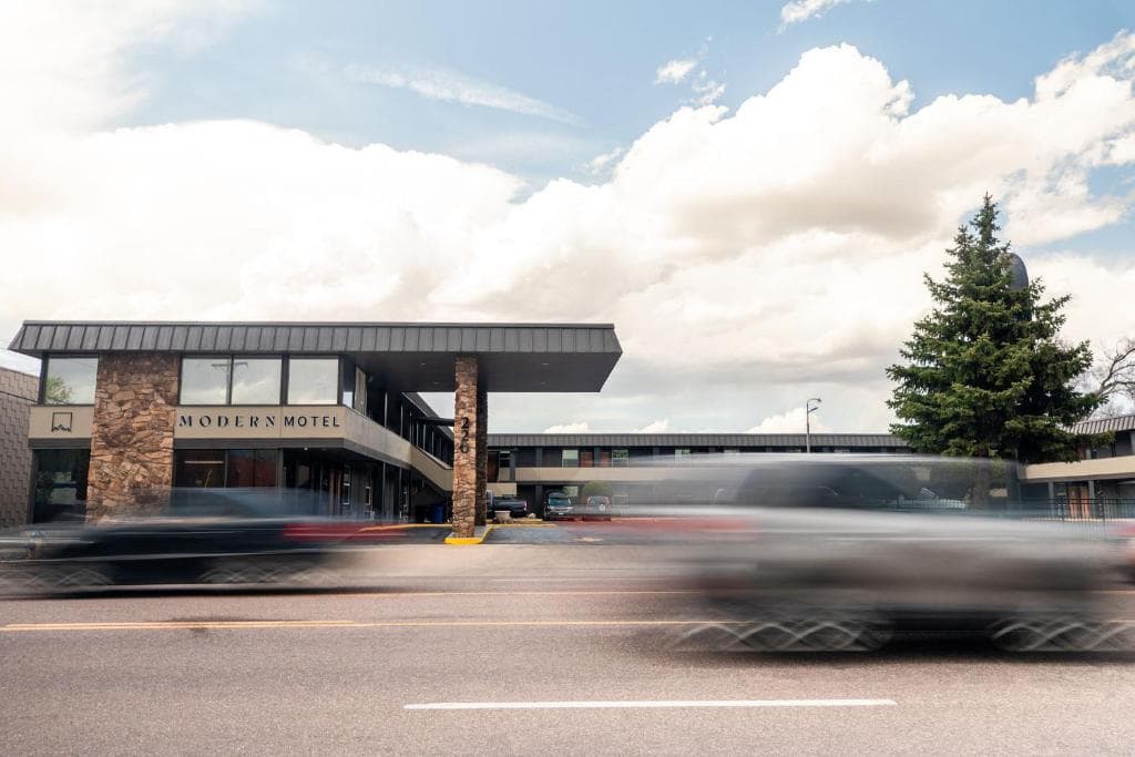 Modern Motel — photo 4