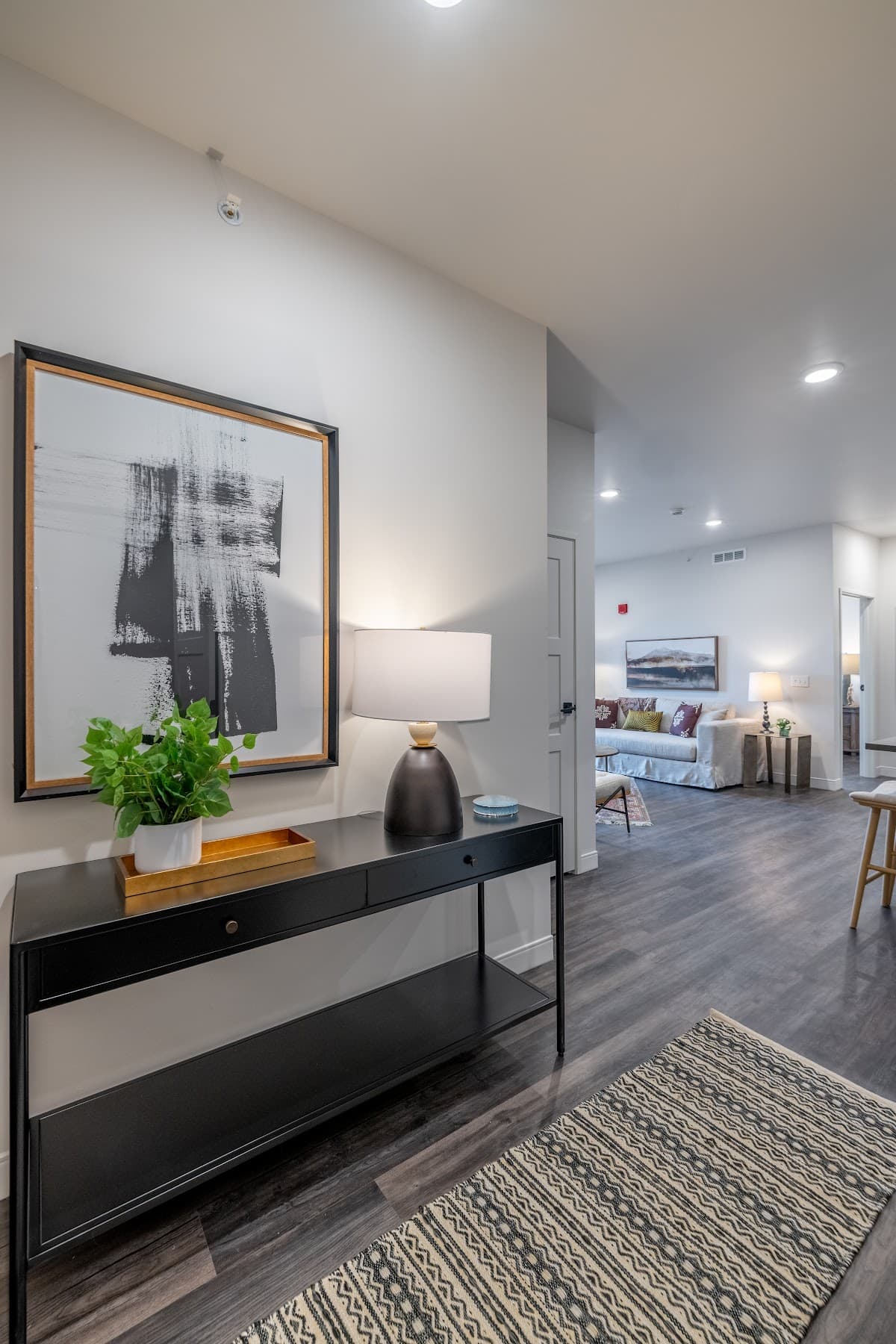 Confluence Apartments — photo 4