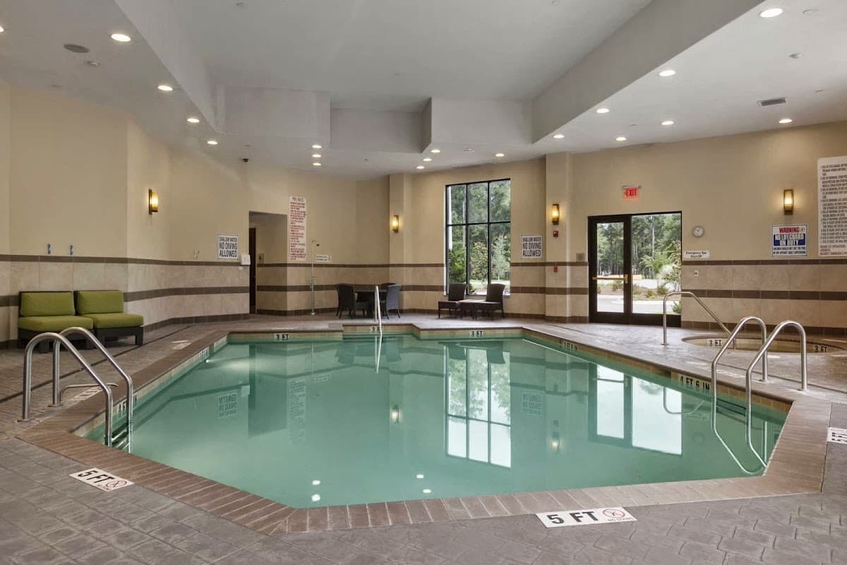 Embassy Suites by Hilton Savannah Airport — photo 3