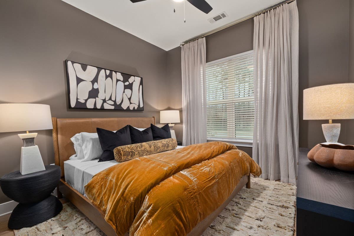 Emorie Apartments and Townhomes — photo 4