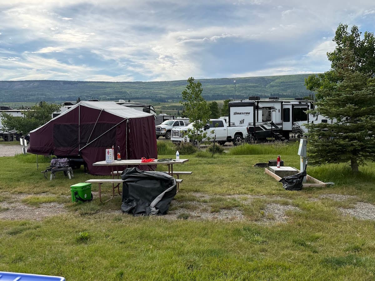 St. Mary / East Glacier KOA Holiday — photo 1