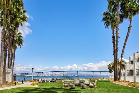 Coronado Island Marriott Resort & Spa — photo 1