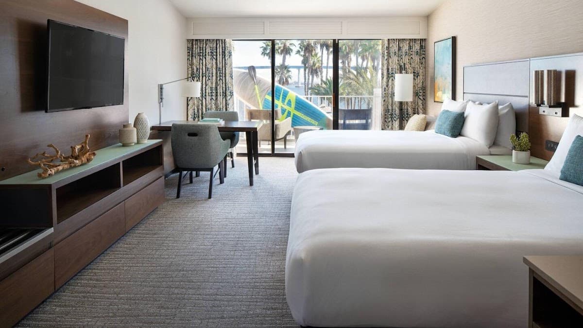 Coronado Island Marriott Resort & Spa — photo 2