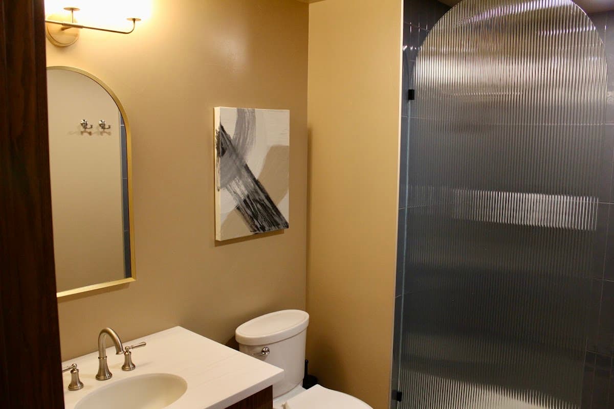 Powerhouse On Broadway -Suites & Social- — photo 3