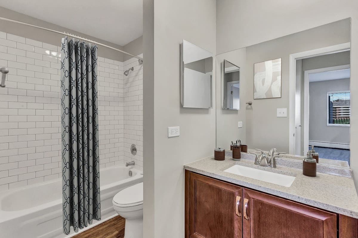 ReNew on Naper — photo 2