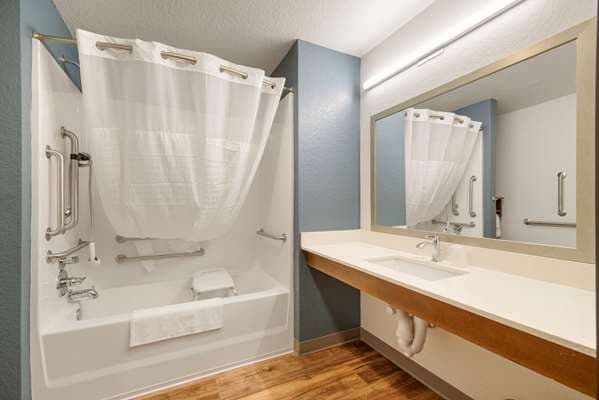WoodSpring Suites Orlando I-4 & Convention Center — photo 3