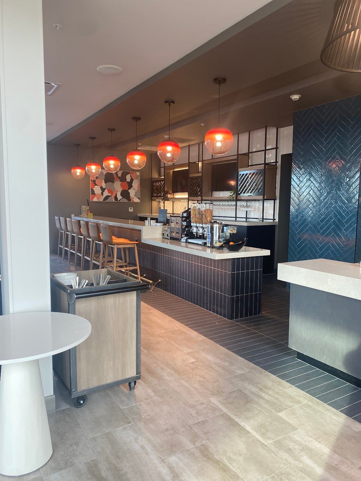 Atwell Suites Kansas City Airport, an IHG Hotel — photo 4
