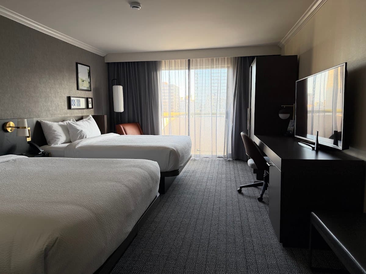 Courtyard by Marriott San Diego Downtown Little Italy — photo 2
