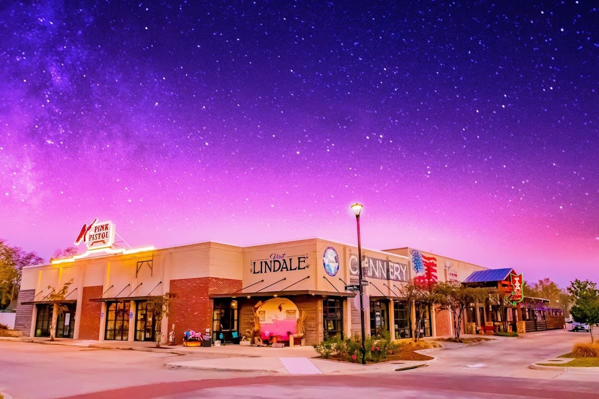 Holiday Inn Express & Suites Lindale - Tyler by IHG — photo 1
