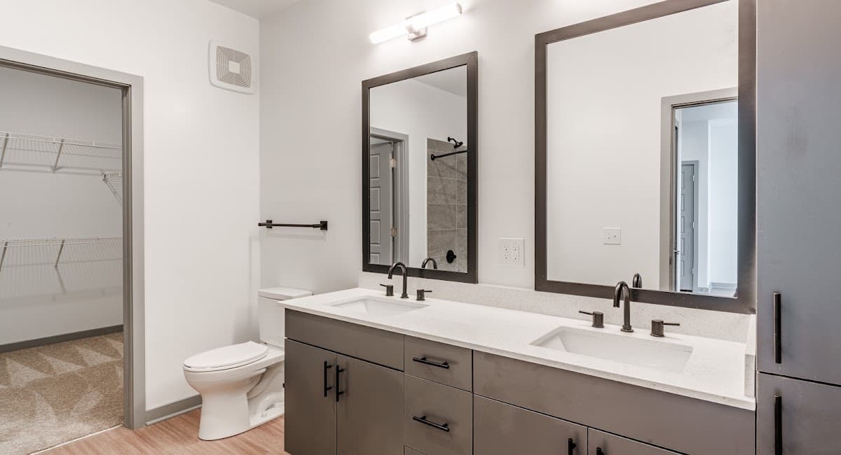 Populus Waterside Apartments — photo 4