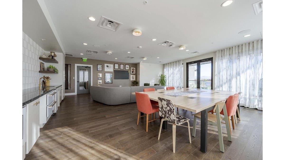 MAA Val Vista — photo 1