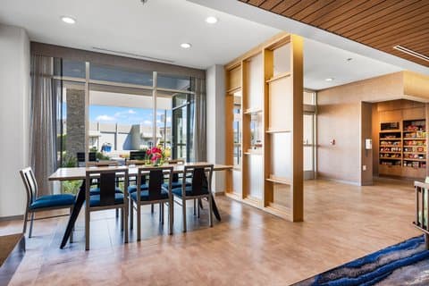 Fairfield by Marriott Inn & Suites San Francisco Airport Oyster Point Area — photo 4