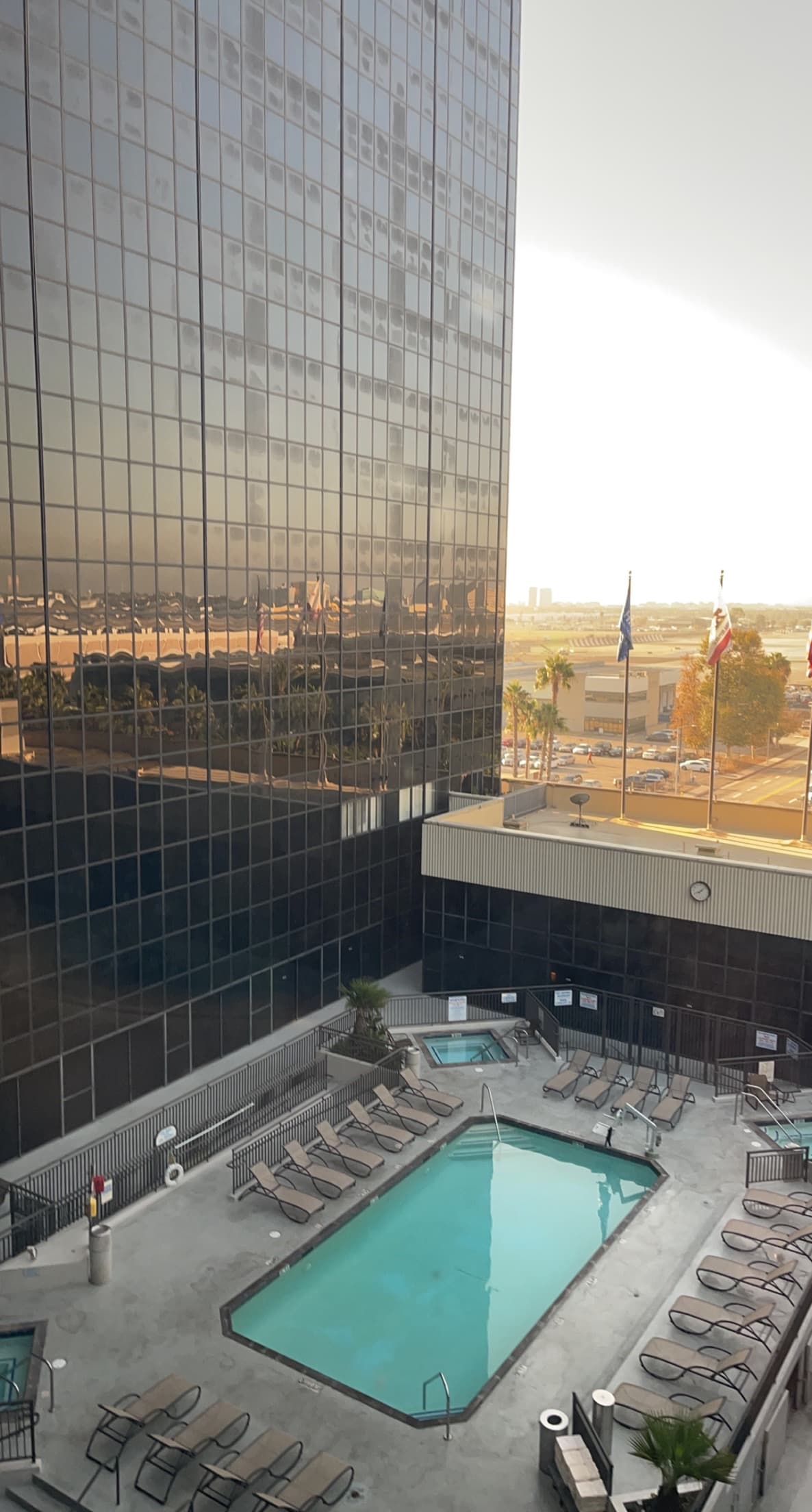 Hilton Los Angeles Airport — photo 3