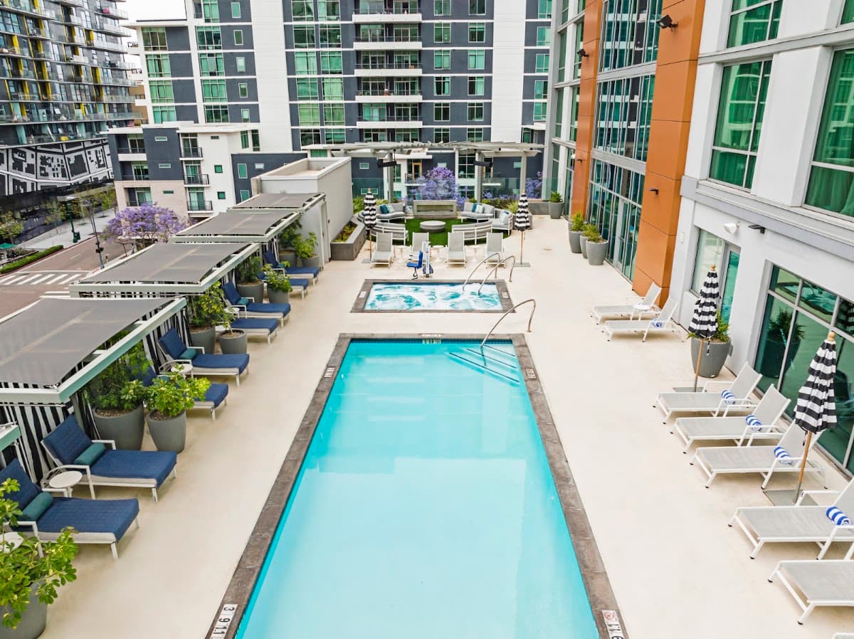 Carte Hotel San Diego Downtown, Curio Collection by Hilton — photo 5