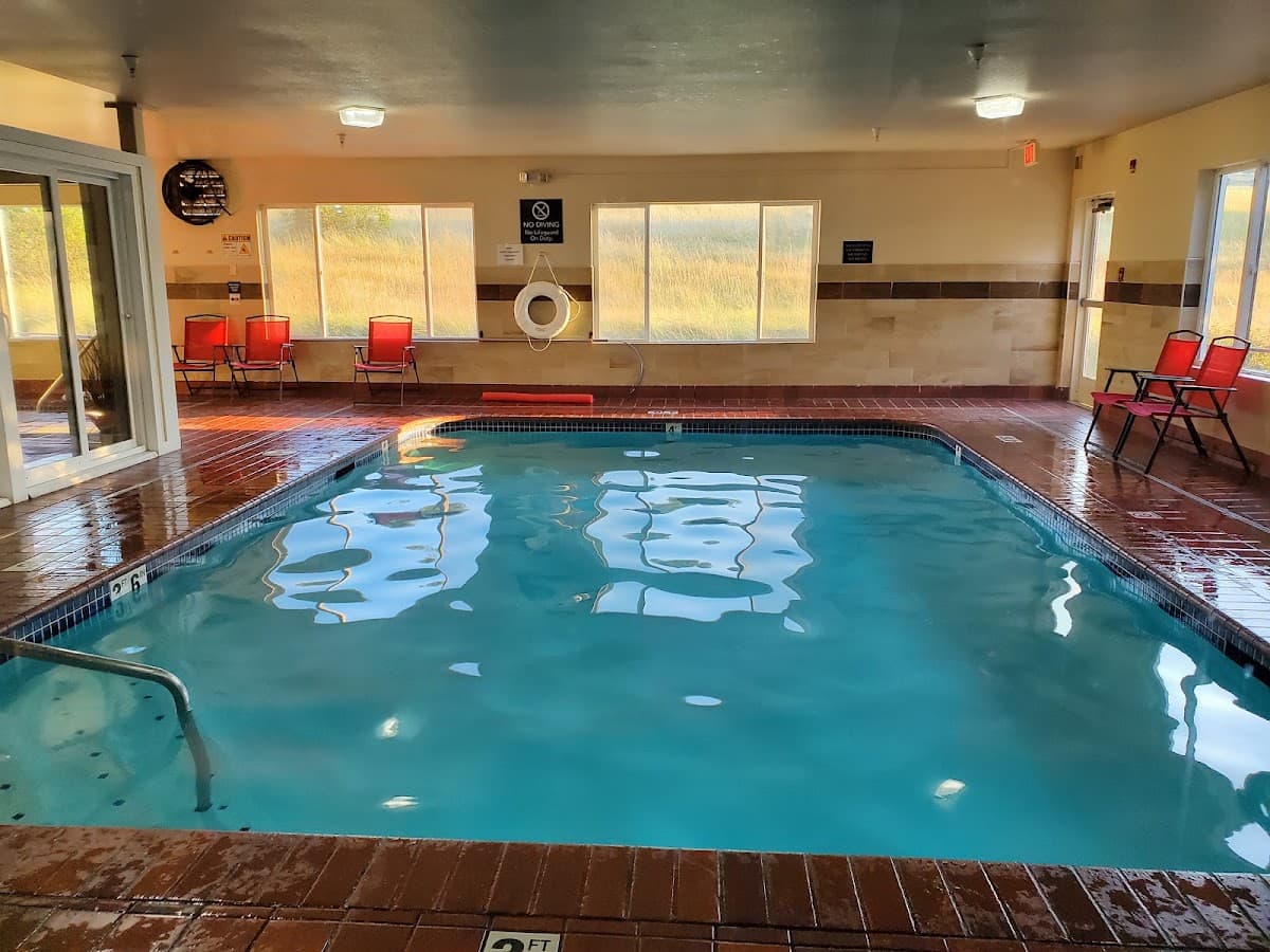 Red Lion Inn & Suites Sequim — photo 3