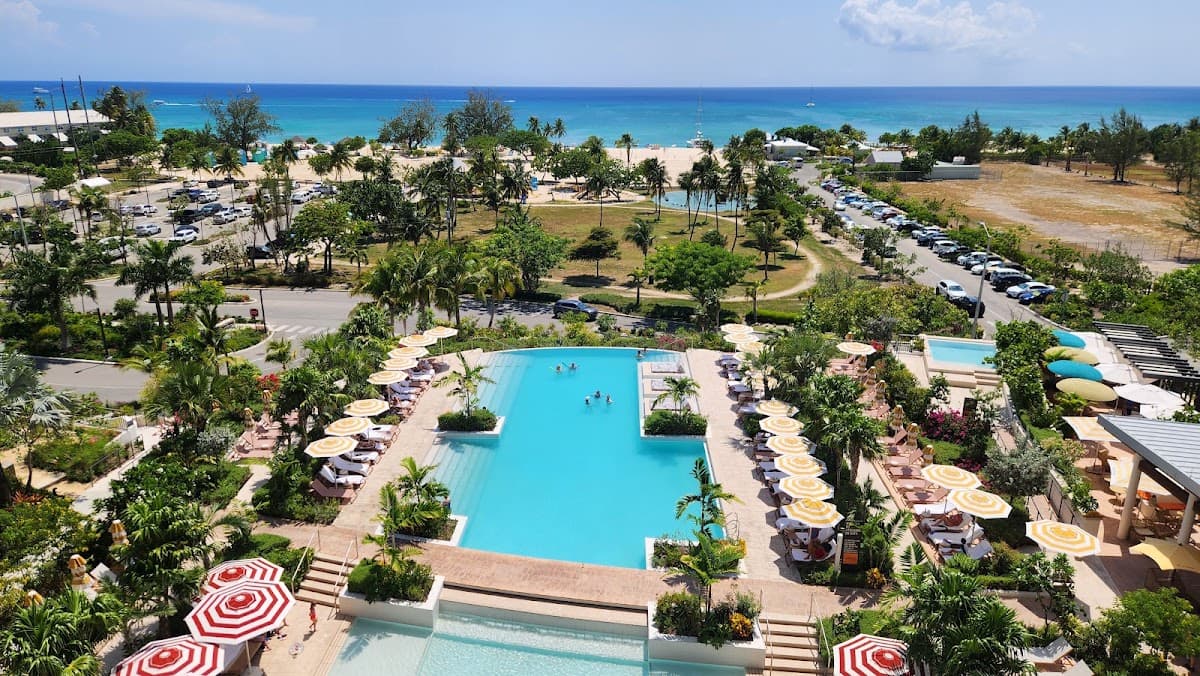 Hotel Indigo Grand Cayman by IHG — photo 3