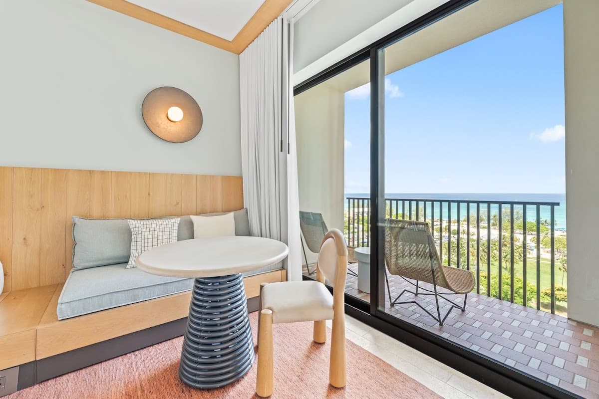 Hotel Indigo Grand Cayman by IHG — photo 5