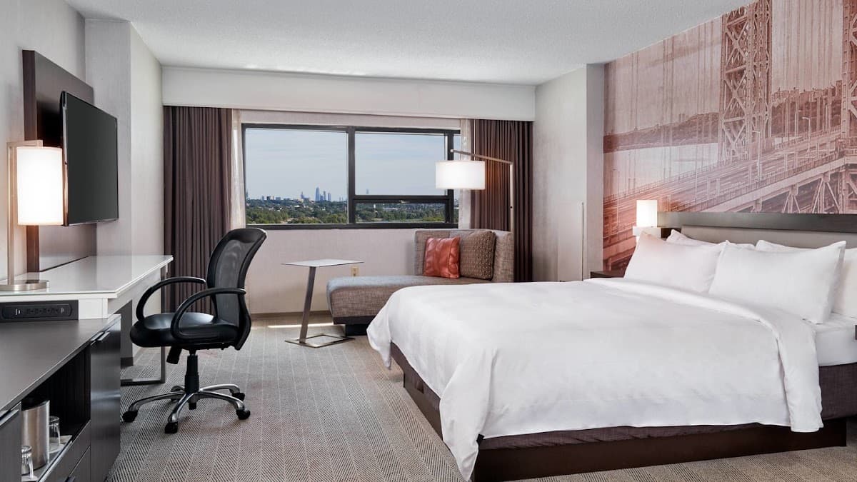 Teaneck Marriott at Glenpointe — photo 2