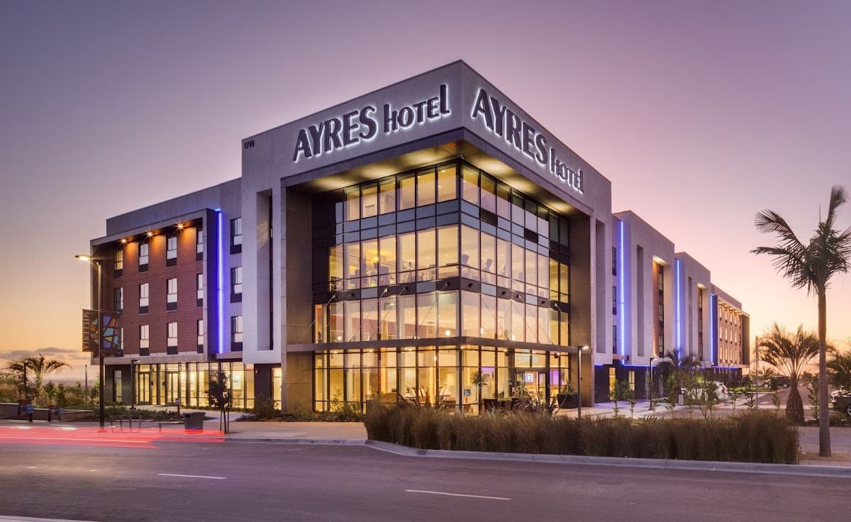 Ayres Hotel San Diego South - Chula Vista — photo 1